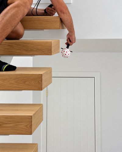 Digital templating of a floating staircase